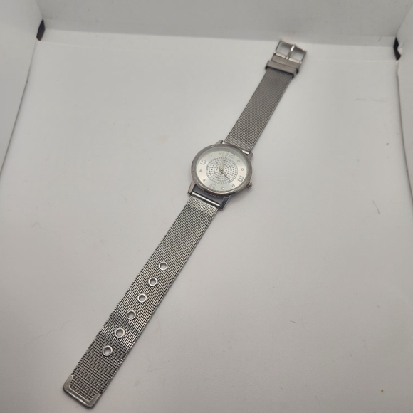 Quartz Silver Mesh Strap Men's Watch - Picture 5 of 6